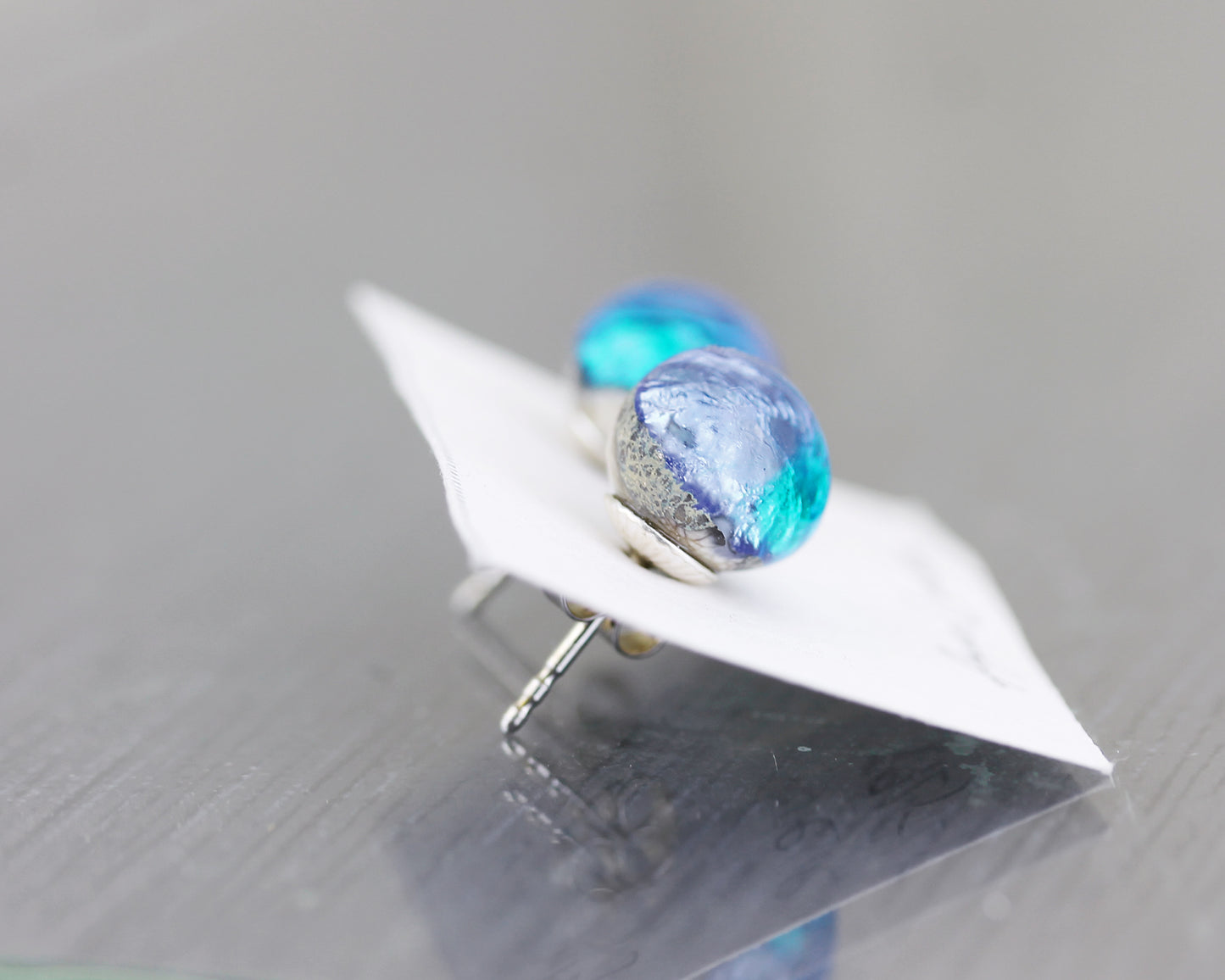 Clous d'oreilles Sea Rocks Bleu Glacier & Turquoise foncé