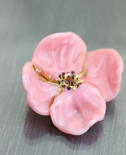 Perle de verre Fleur rose et or
