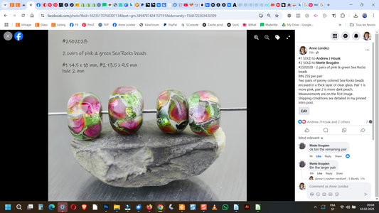 Pink & green Sea Rocks bead pair #2502028/1