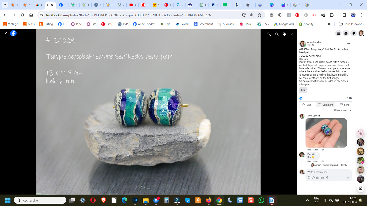 #124028 - Turquoise/Cobalt Sea Rocks ombré bead pair