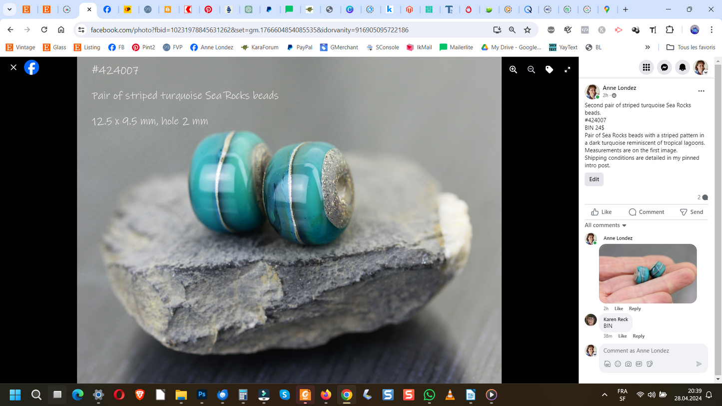 Pair of pale turquoise Sea Rocks rondelles pair - #424007