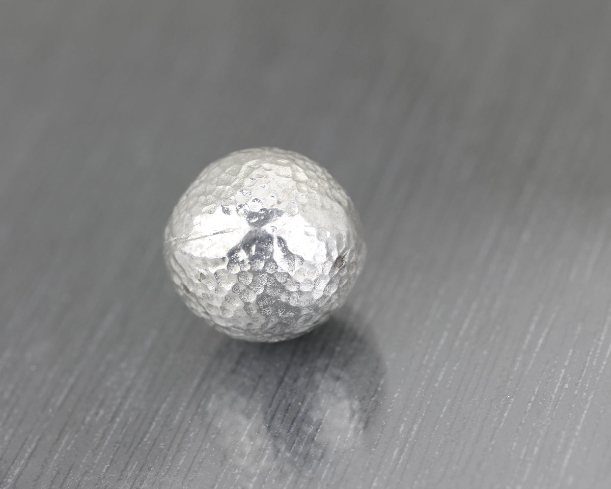 Grande perle ronde en argent 925 martelé lourde