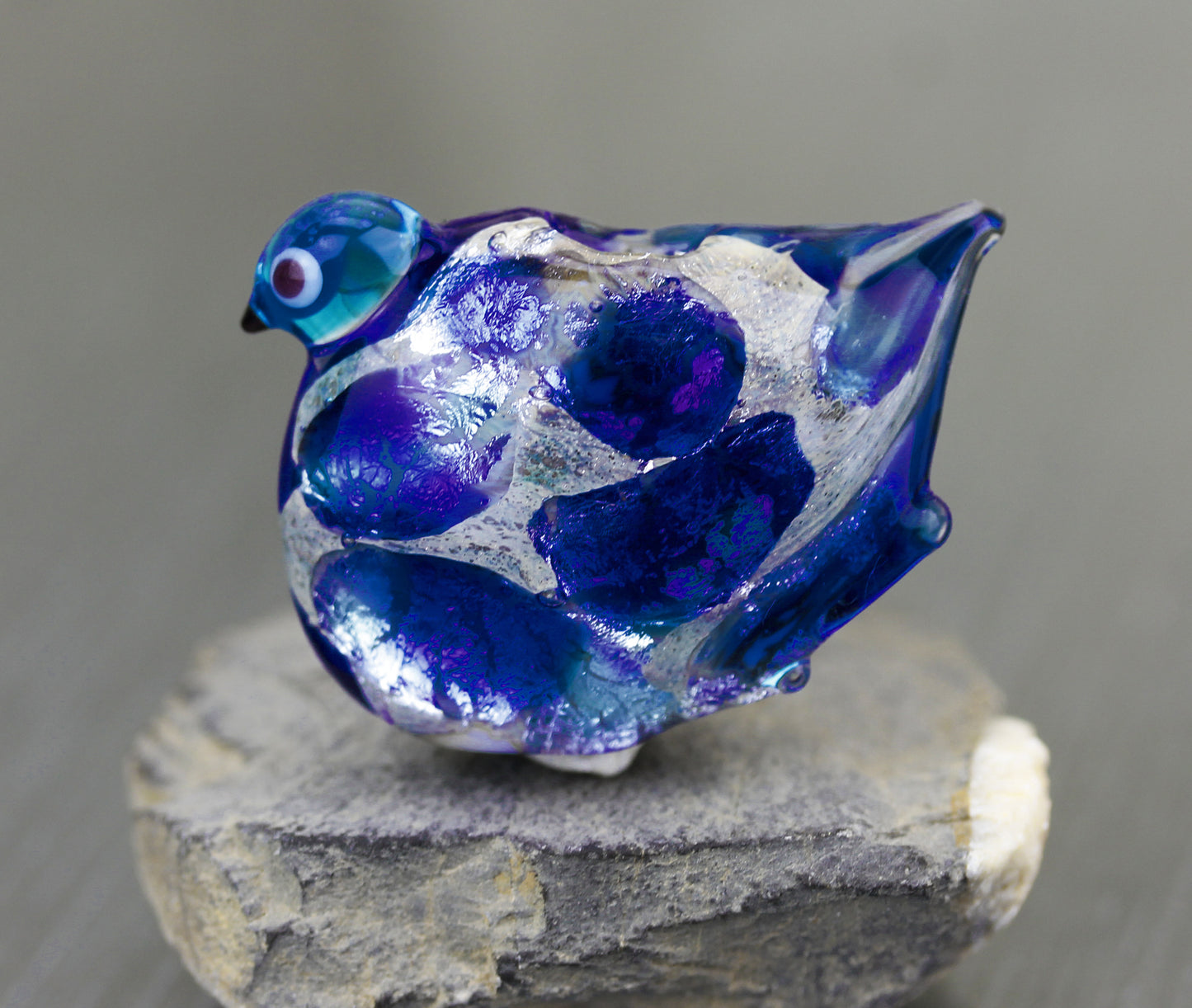 Cobalt blue Sea Rocks bird focal bead 