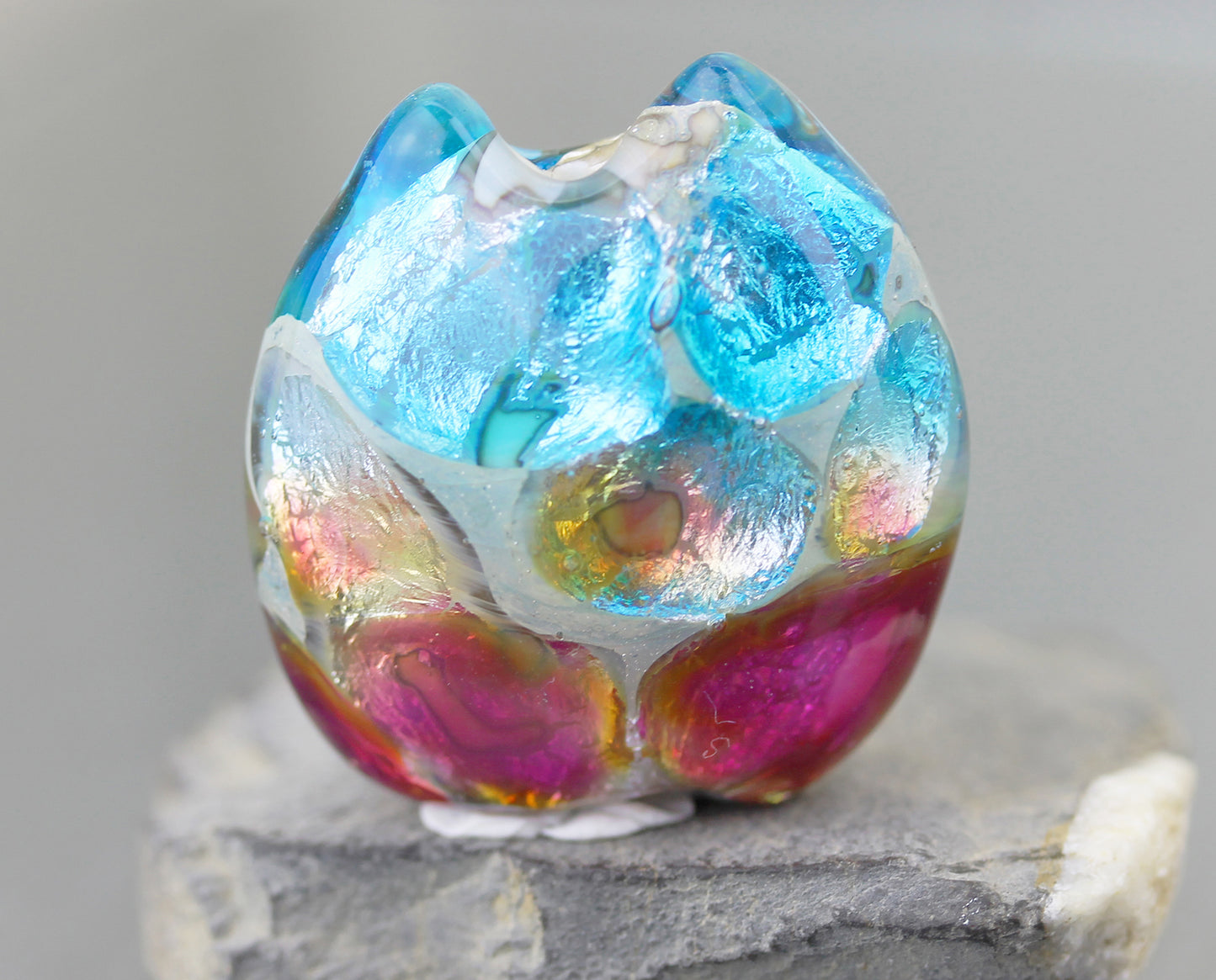 Pink, peach & aqua Sea Rocks cat focal bead #0924006