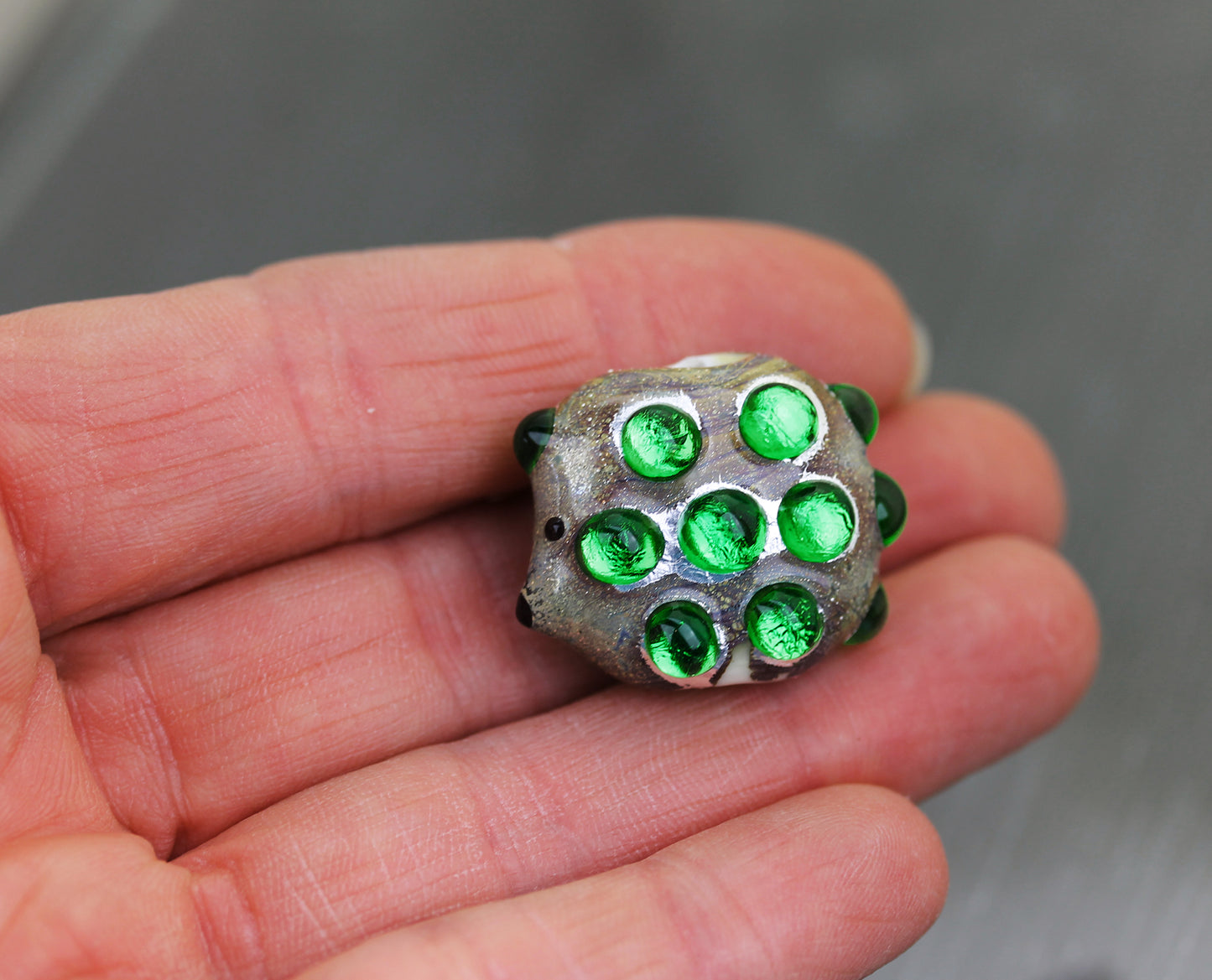 Emerald green Sea Rocks  hedgehog Bead #0924122