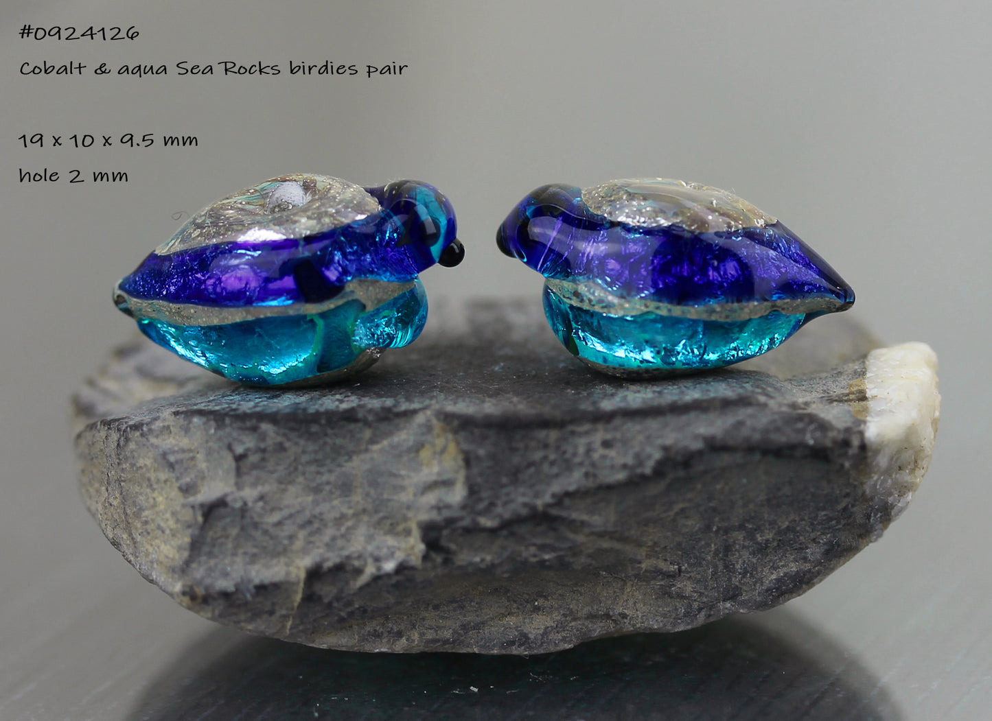 Cobalt & aqua blue Sea Rocks bird bead pair #0924126