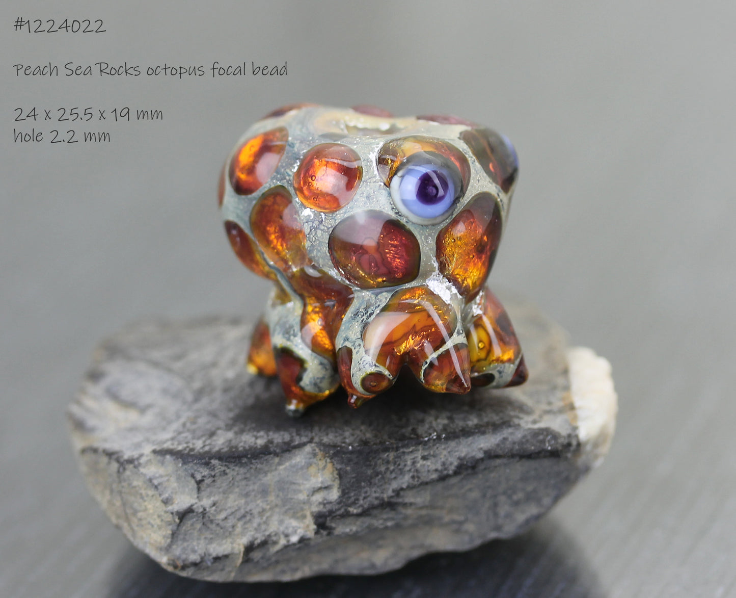 Peach pink Octopus Sea Rocks fish focal bead #1224022