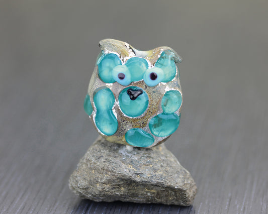 urquoise aqua blue Sea Rocks owl Lampwork glass focal bead #2506006