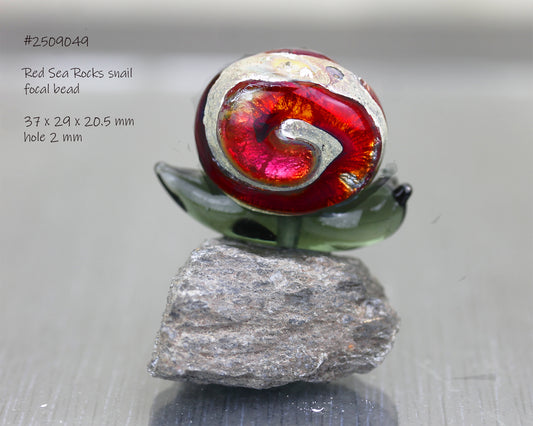 Perle escargot rouge et grise en verre #2509049