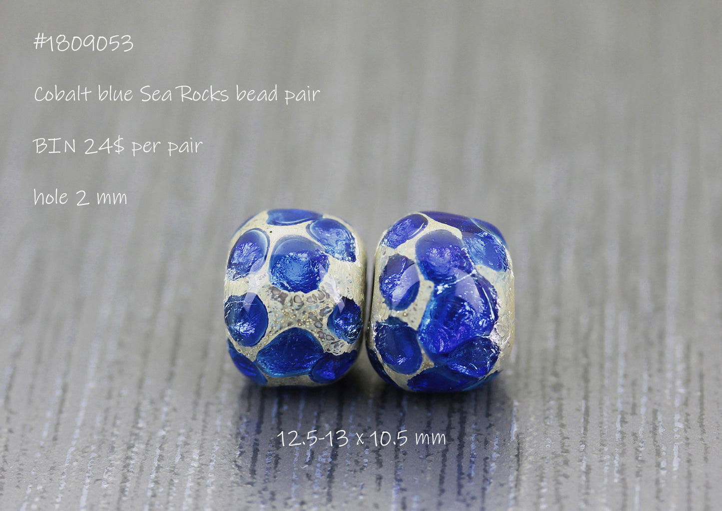 Paire de perles bleu cobalt à pois Sea Rocks