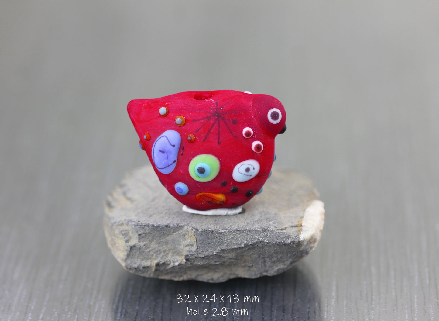 Red Miro bird bead