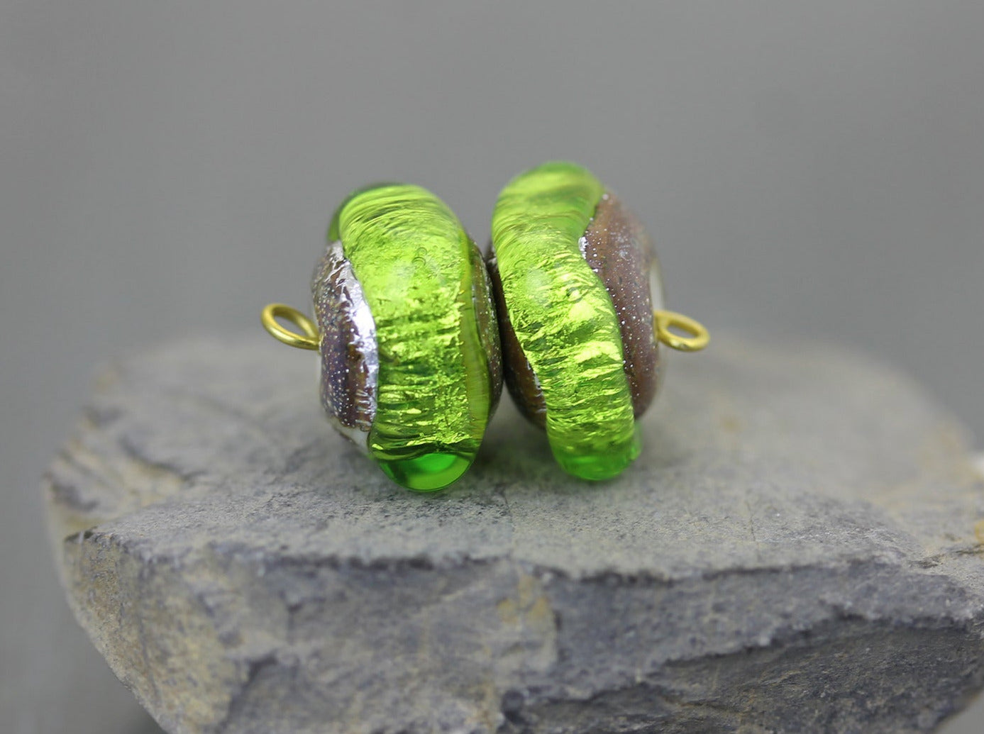 Apple green Sea Rocks square rondelle bead pair