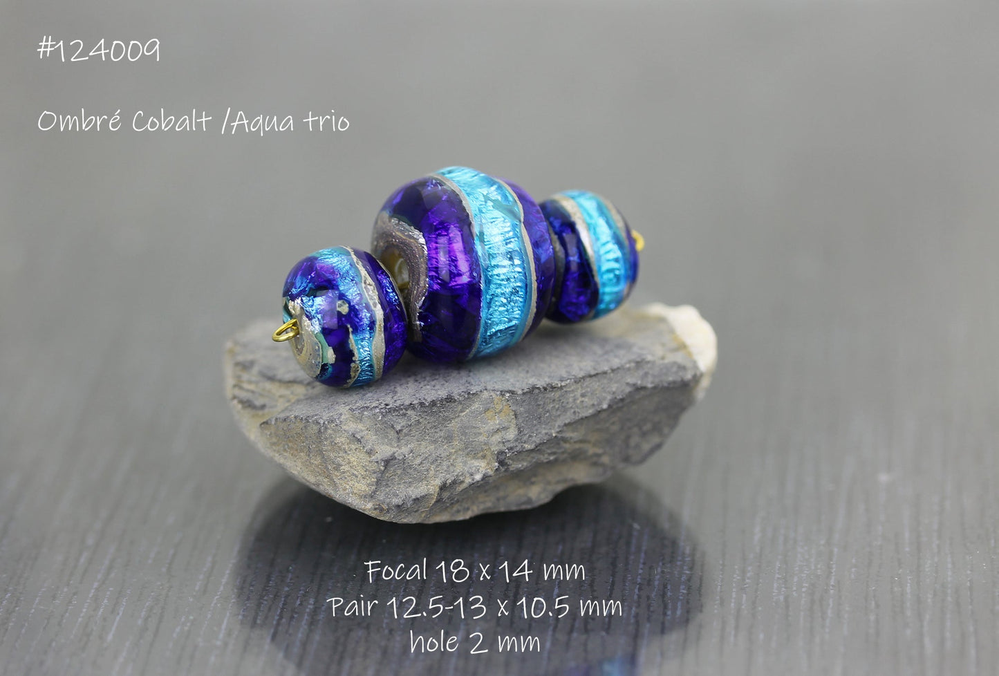 MTO #124009 Aqua/cobalt ombré Sea Rocks trio