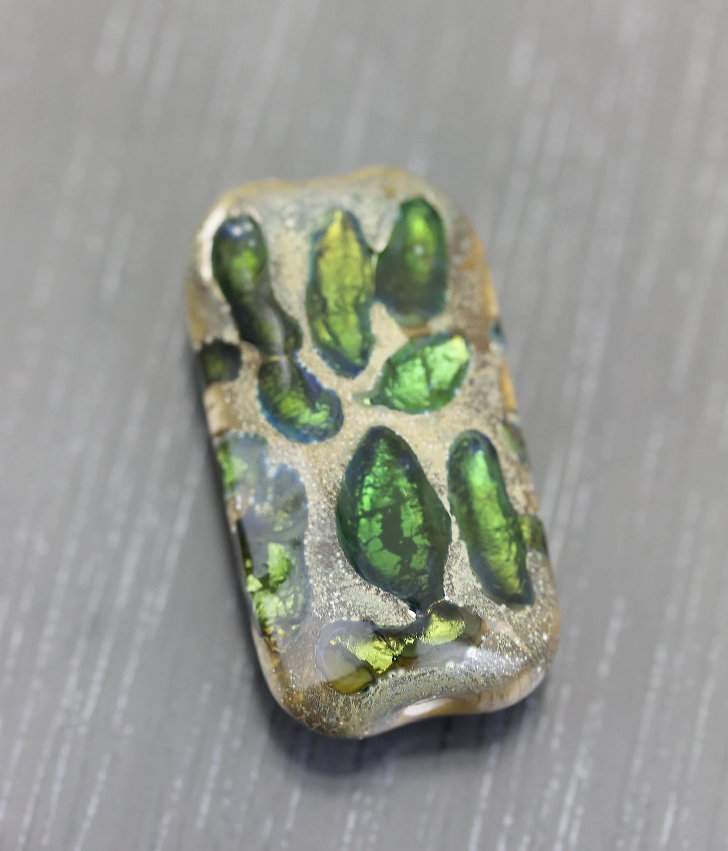 Green Kalera Sea Rocks focal bead by Anne Londez