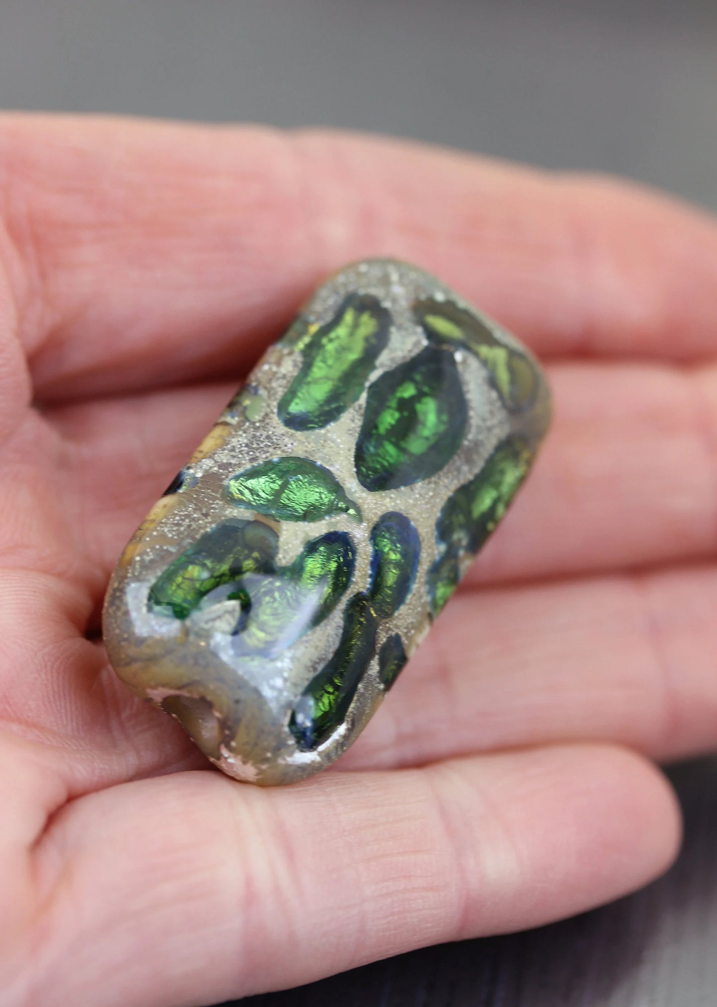 Green Kalera Sea Rocks focal bead by Anne Londez