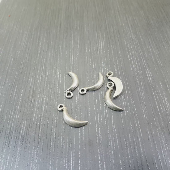 Lot de 5 perles en argent 925 croissant de lune. Argent 925 Sterling. Fournitures de bijouterie. Intercalaires argentés charm pour collier