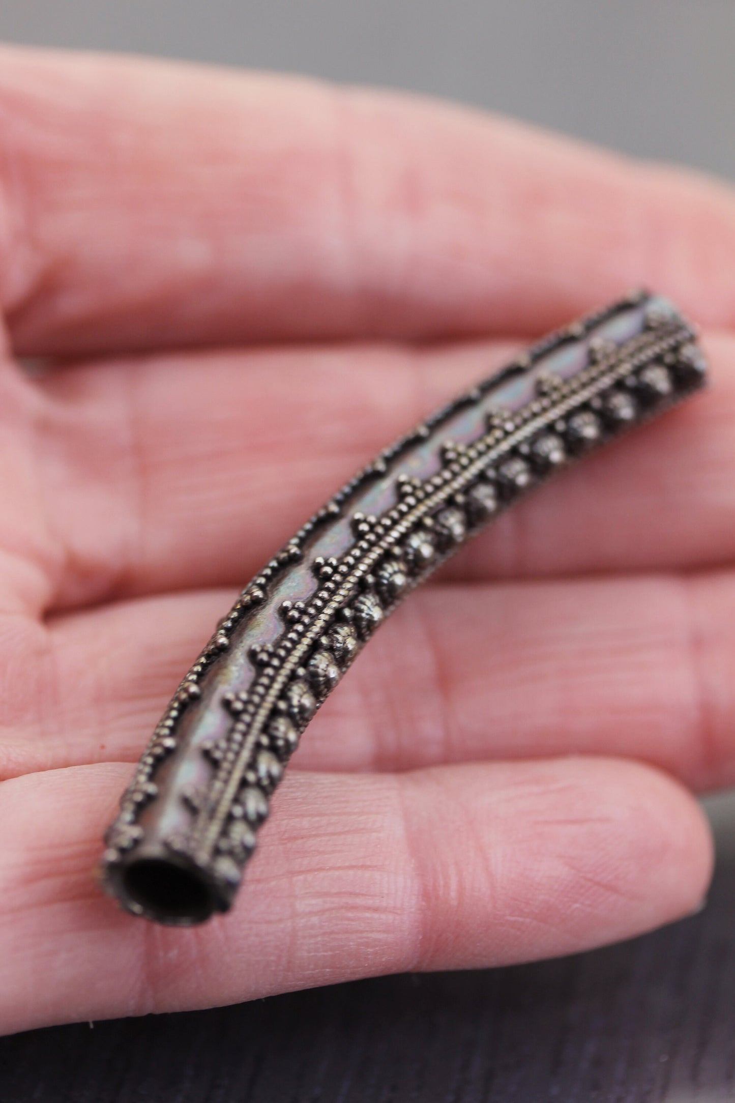 Long tube perle en argent cylindre à gros trou Argent 925 Sterling motif dots granulé. Fournitures de bijouterie, Intercalaires argentés,