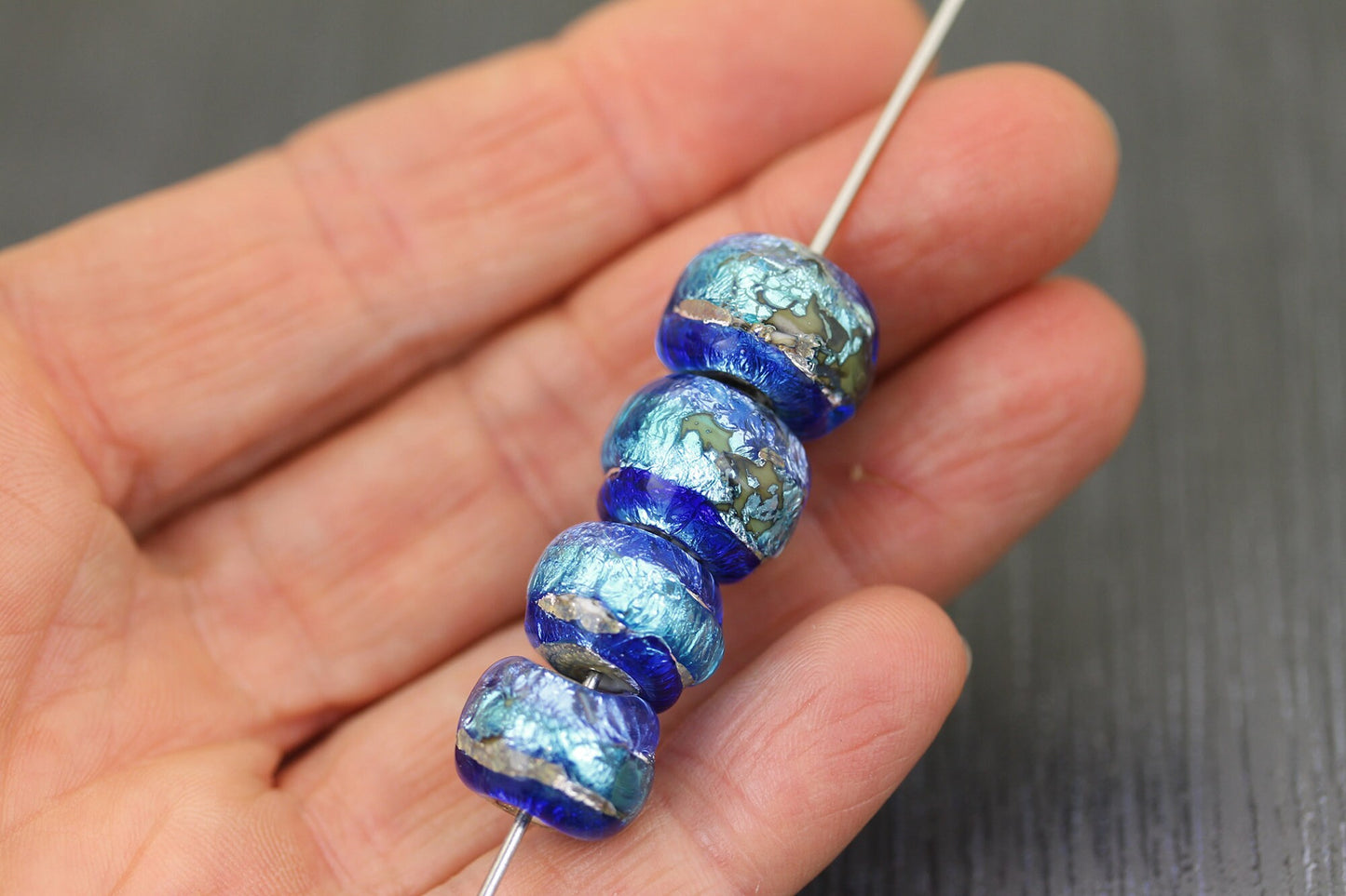 2 Paires de perles bleues dégradées cobalt/turquoise/myosotis. Duo de perles bleues. Perle en verre Anne Londez SRA