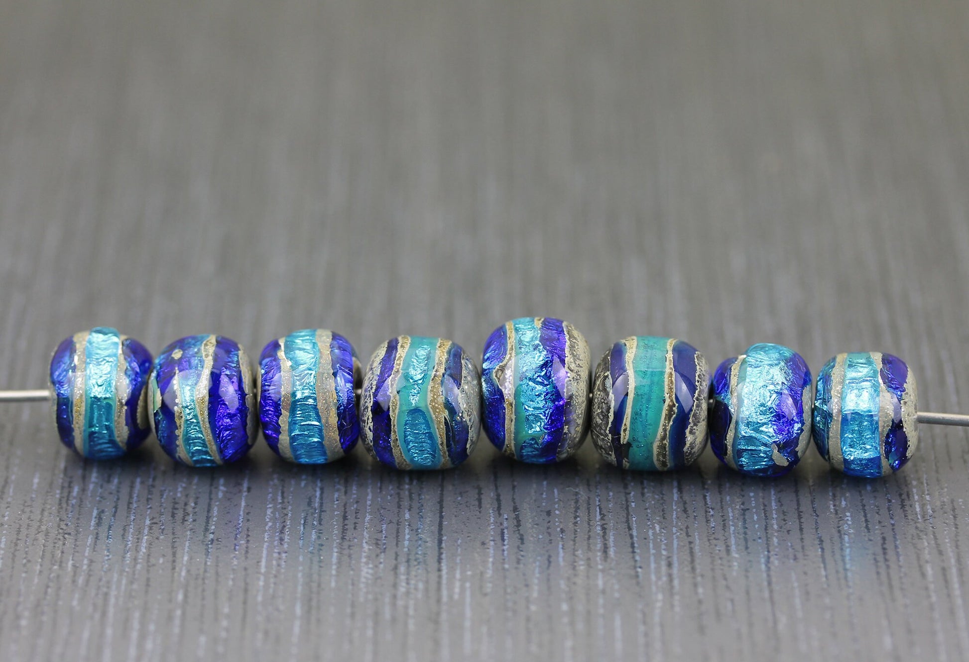 Lot de 8 perles bleues turquoise & cobalt. Duo de perles pour boucles d'oreilles bleues. Perle en verre Anne Londez SRA